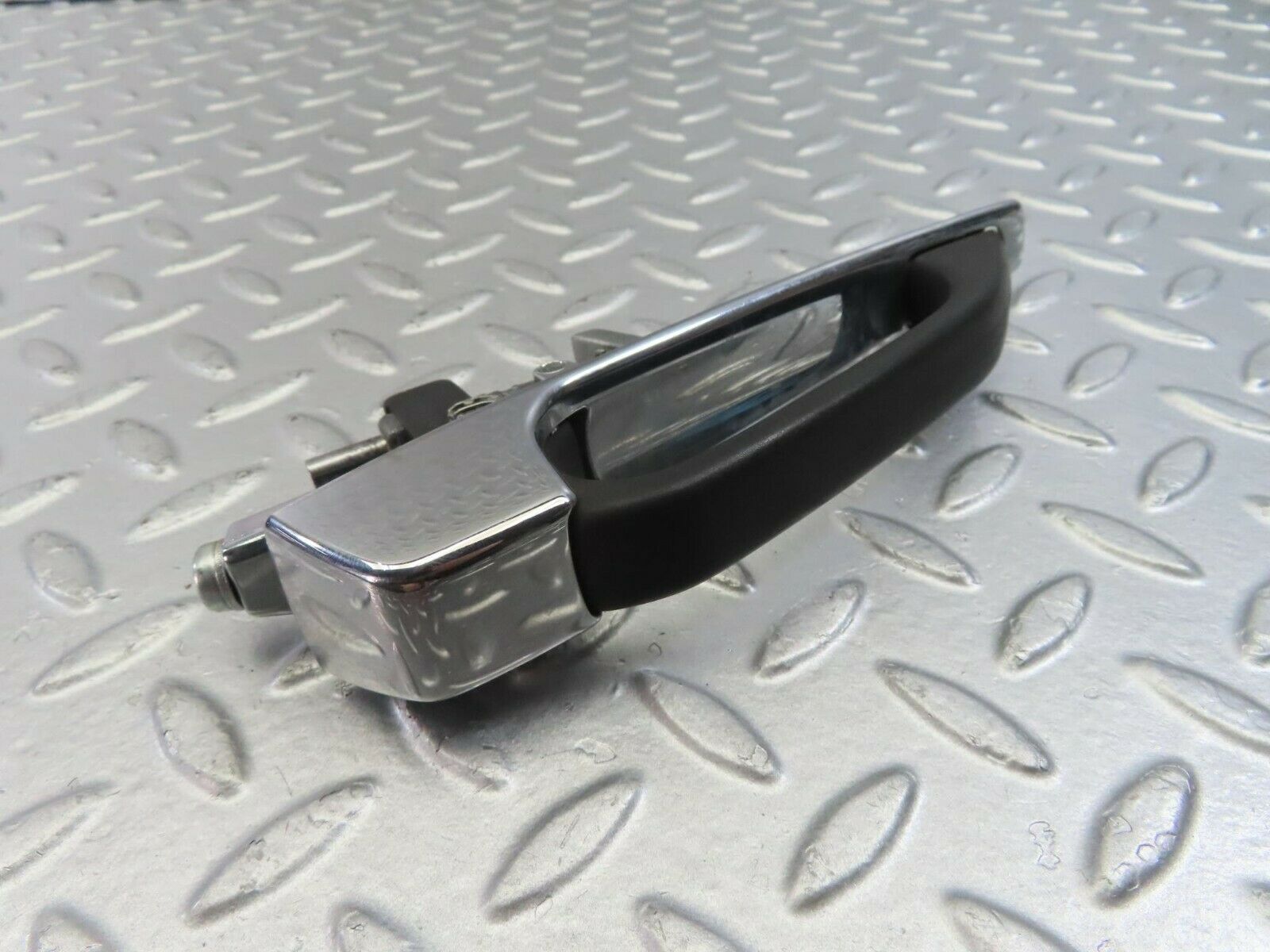 10826 Mercedes-Benz W123 230E Exterior Chrome Door Handle Rear 1237600359