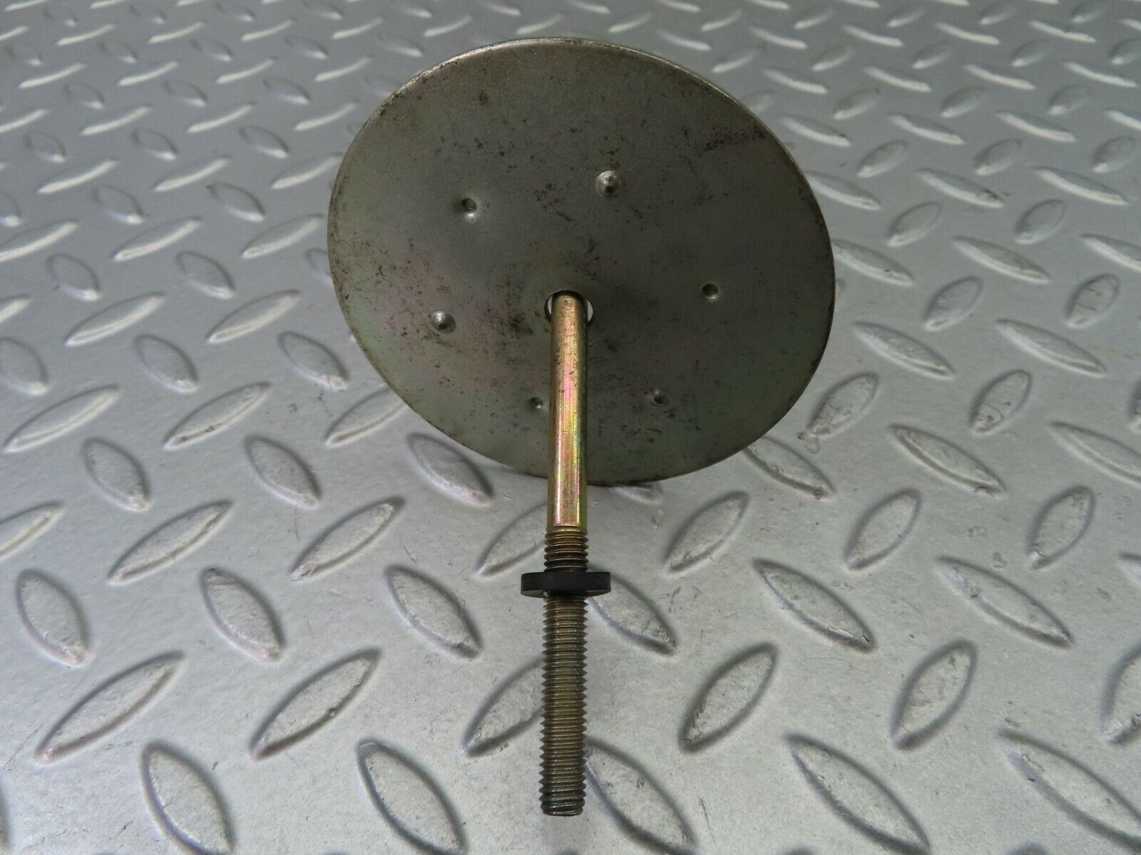 7734 Mercedes-Benz S123 230TE Wagon Spare Wheel Holder