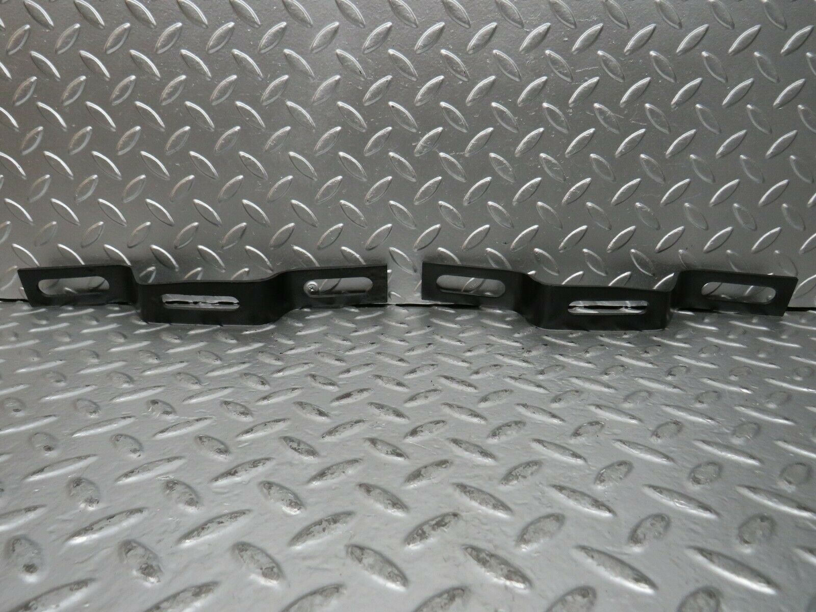23751 Mercedes-Benz C107 450SLC Coupe Front Bumper Holder Bracket Pair
