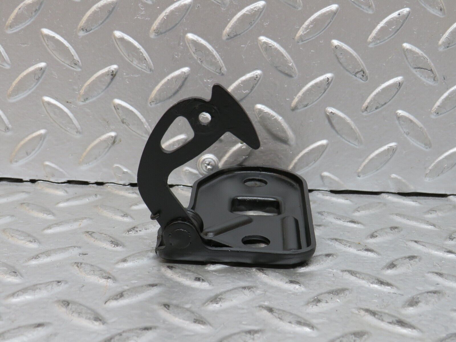 28374 Mercedes-Benz S123 240D Wagon Bonnet Safety Latch 1238800160