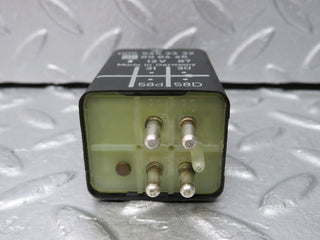 36992 Mercedes-Benz C126 420SEC Coupe Light Control Relay 0055453332