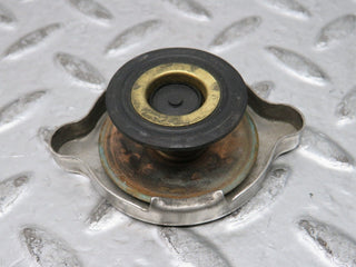 28612 Mercedes-Benz W123 230E Radiator Cap 1235010015