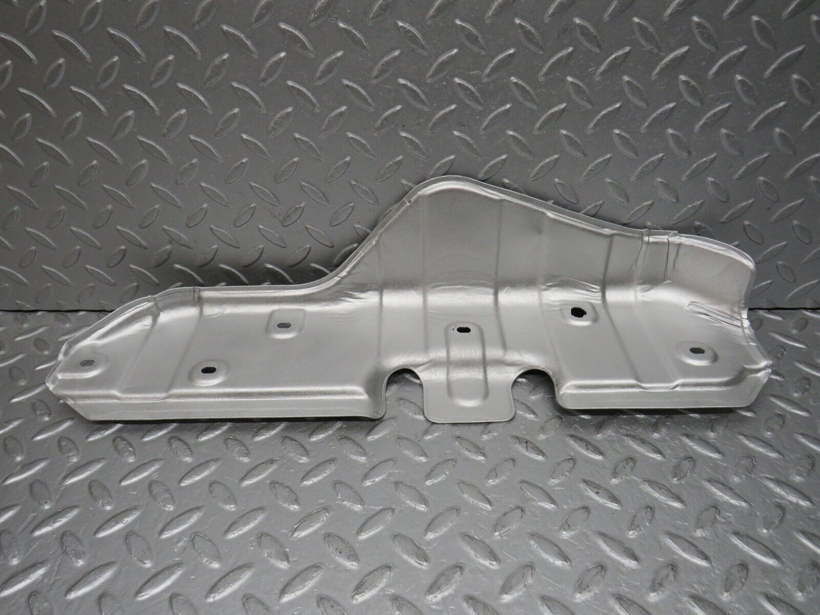 38133 Mercedes-Benz A124 320E Cabriolet Exhaust Manifold Heat Shield 1041421220