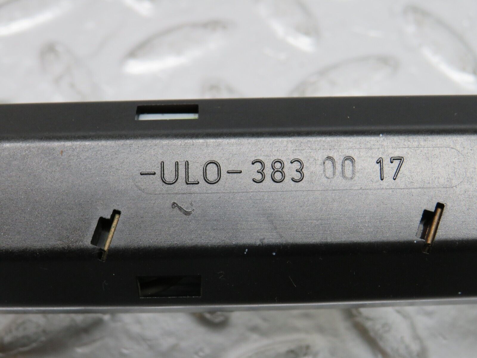 32566 Mercedes-Benz S124 300TE Wagon Tail Light Bulb Holder