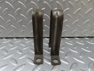 W121 Ponton valve cover support used OEM