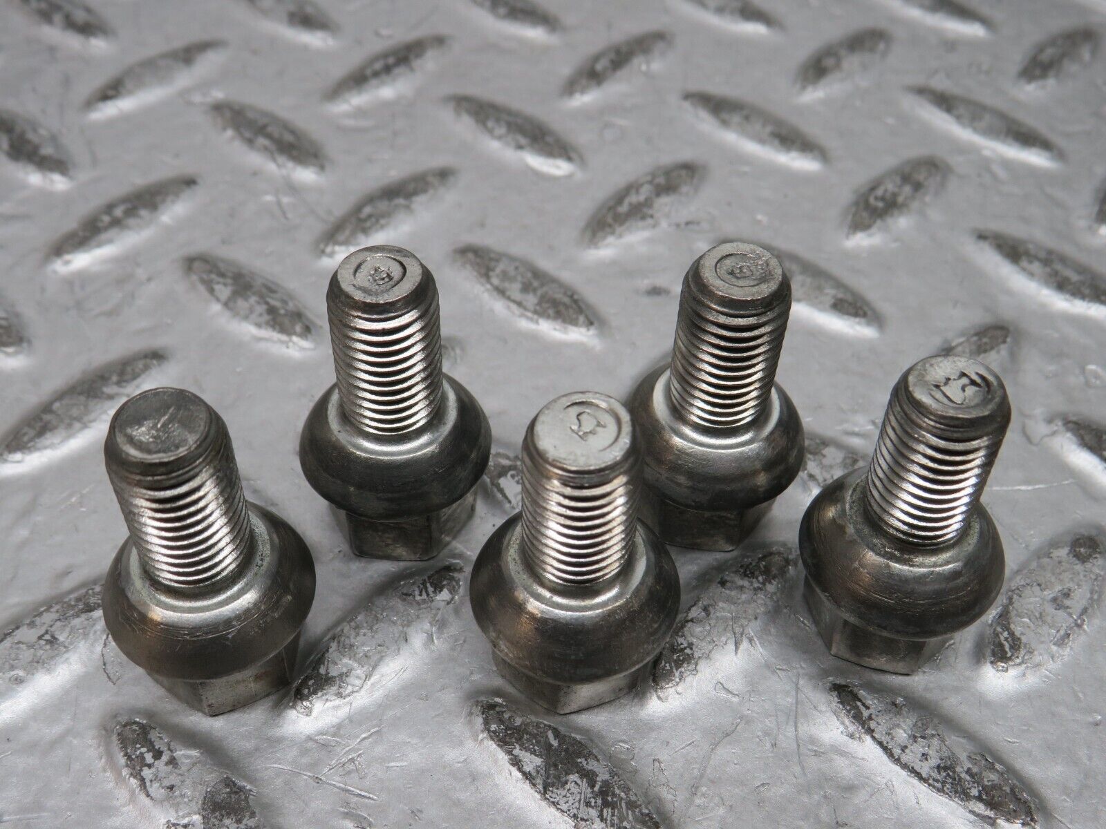 28543 Mercedes-Benz 5x Steel Wheel Lug Bolt M12x1.5