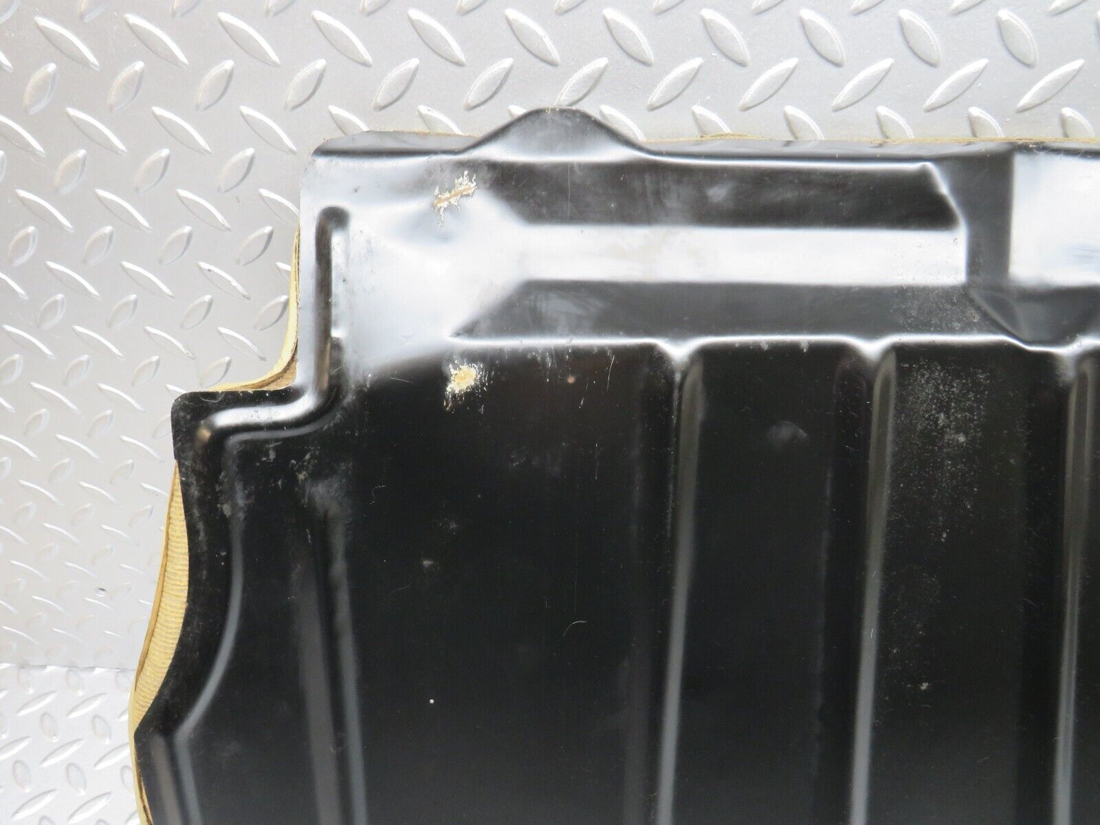 34378 Mercedes-Benz C126 380SEC Coupe Fuel Tank Cover Plate