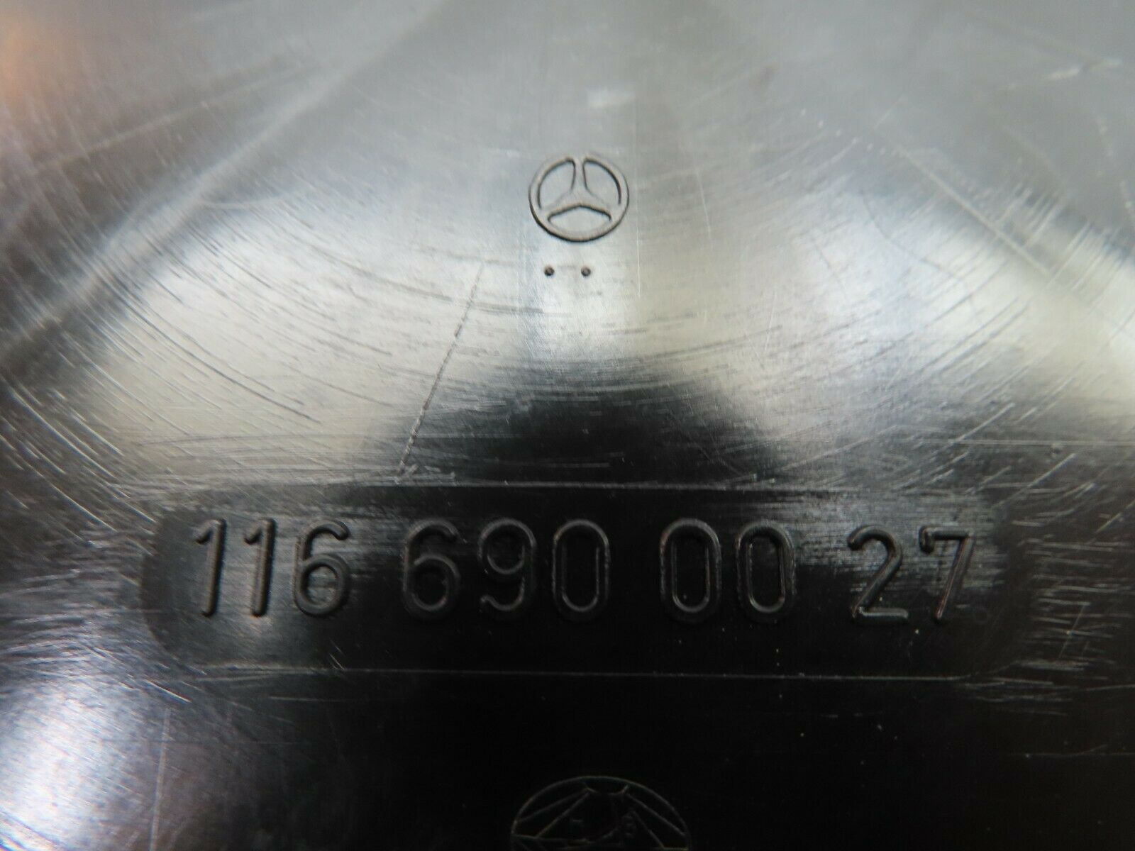 5604 Mercedes-Benz W124 230E Fuel Tank Access Cover 1166900027
