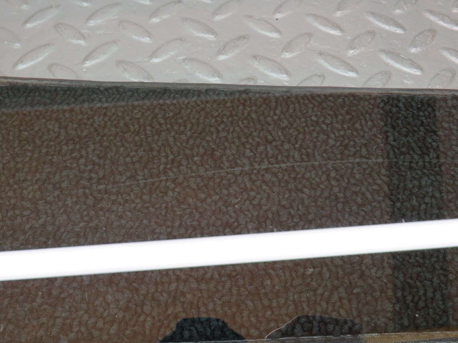 36038 Mercedes-Benz W126 420SE Front Right Door Window Glass