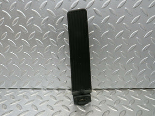 23358 Mercedes-Benz W116 350SE Accelerator Pedal With Rubber 1163010182