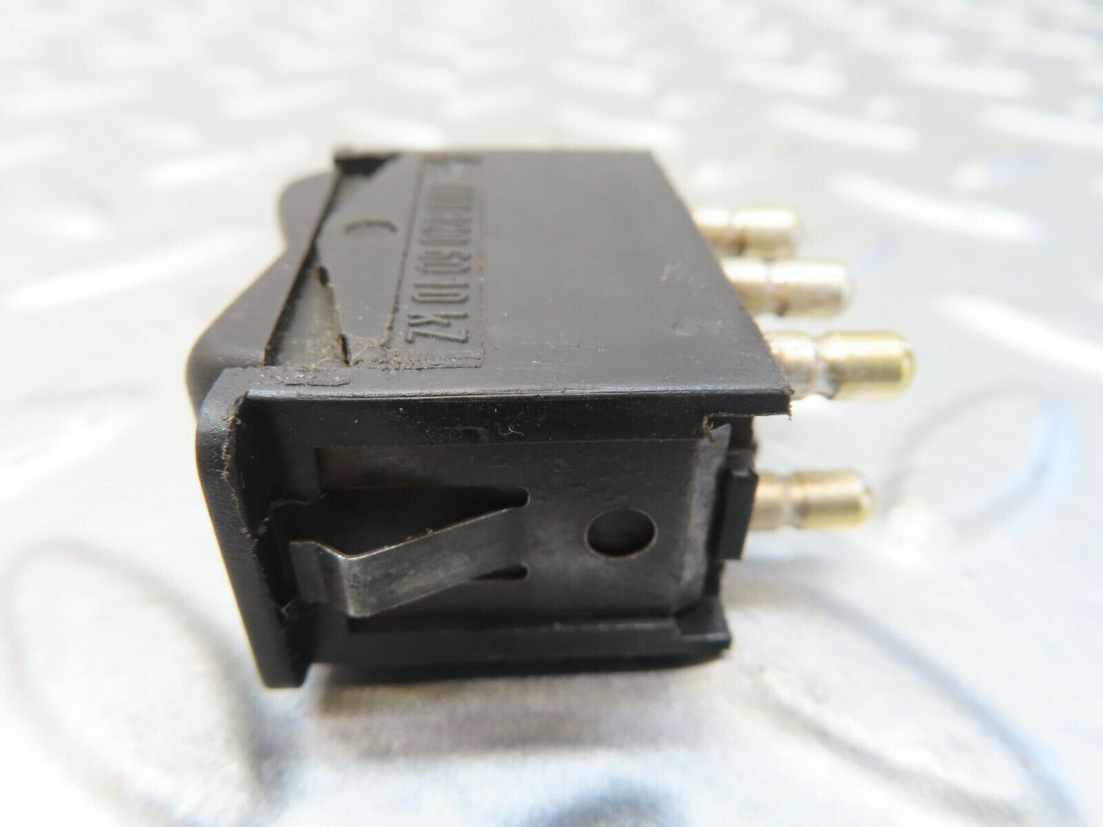 15788 Mercedes-Benz R107 450SLRear Heated Window Switch 0008206010