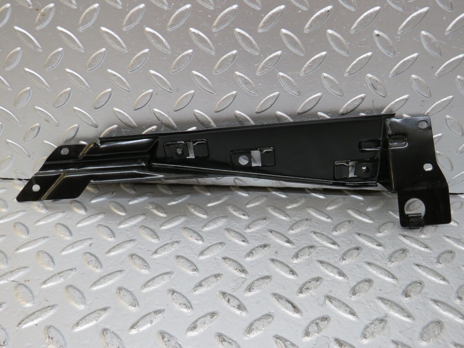 26507 Mercedes-Benz C124 220CE Coupe Rear Window Channel Support Left Side