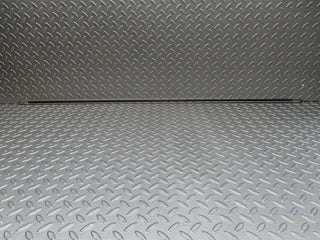 12940 Mercedes-Benz W111 220SE Front Right Centre Fender Wing Moulding Trim