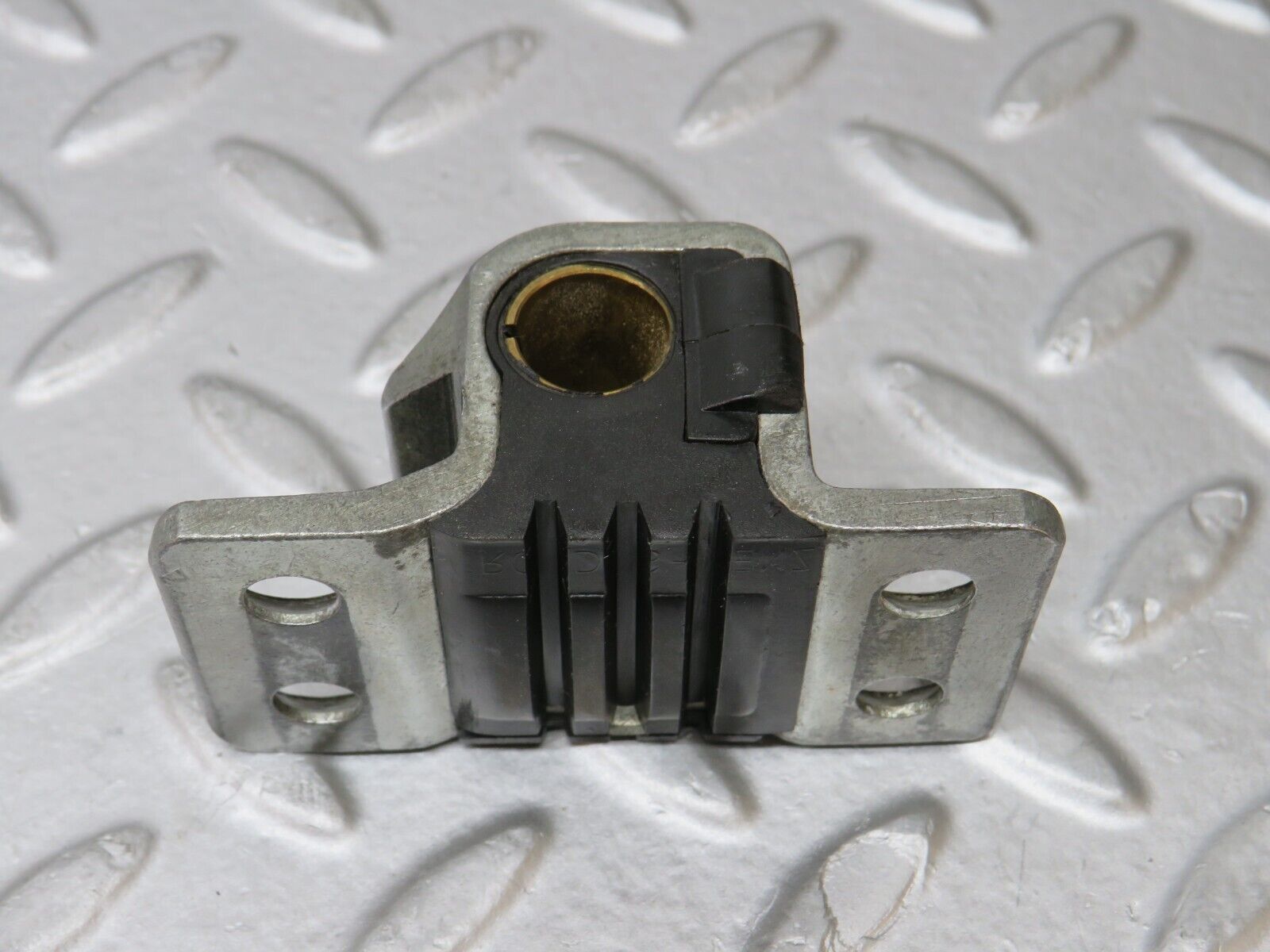 36128 Mercedes-Benz W126 420SE Door Lock Latch Right Side