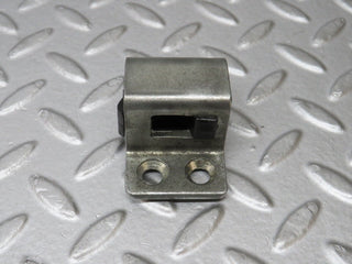 36128 Mercedes-Benz W126 420SE Door Lock Latch Right Side