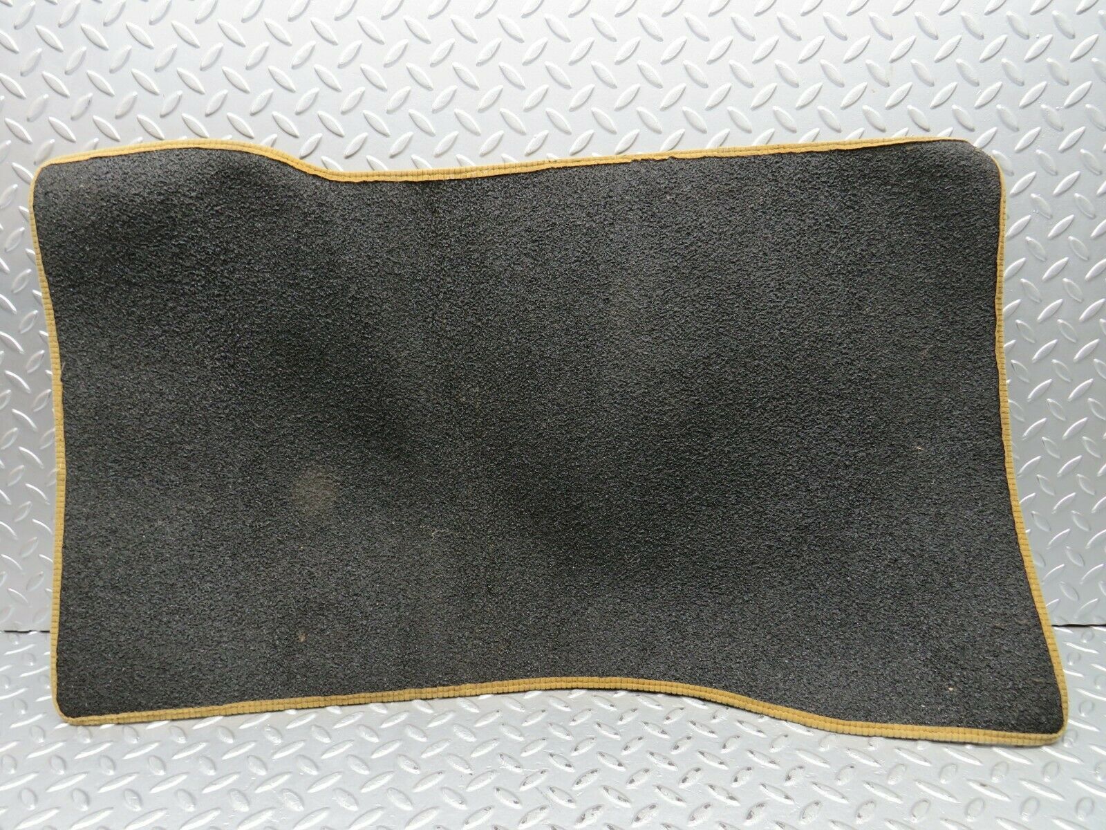 22131 Mercedes-Benz S123 280TE Wagon Front Left Passenger Side Floor Mat
