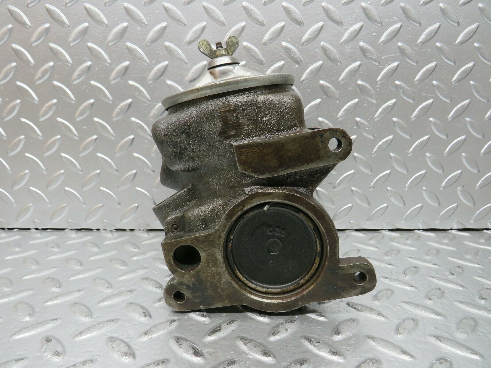 23306 Mercedes-Benz W116 350SE Power Steering Pump 1164601880