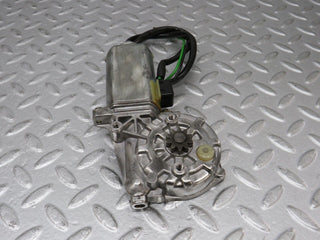 36155 Mercedes-Benz W126 420SE Rear Left Window Regulator Motor 0130821037