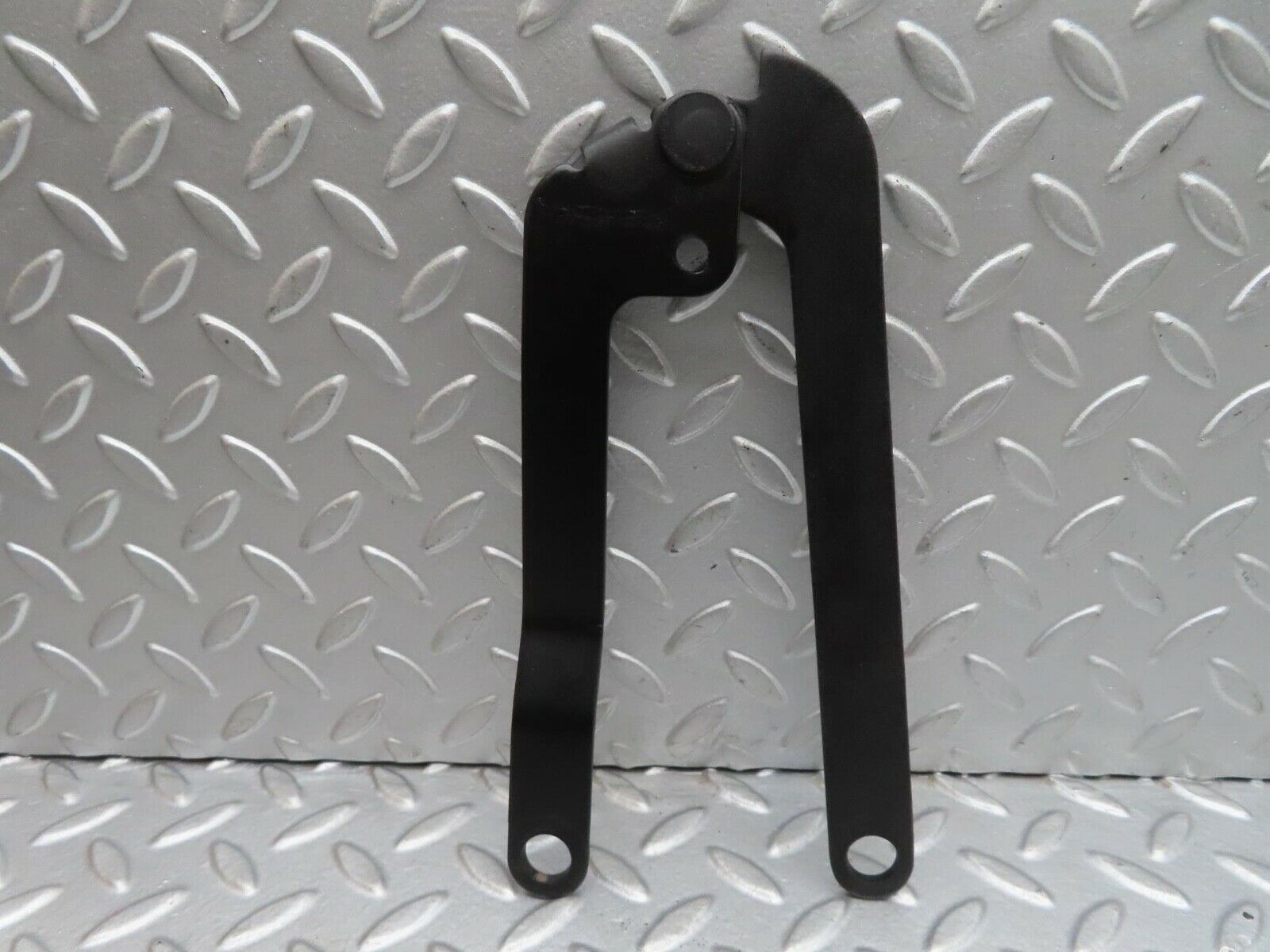 13887 Mercedes-Benz C107 280SLC Bonnet Hinge Left Side