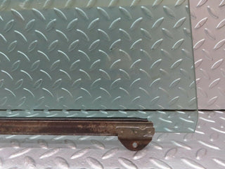13076 Mercedes-Benz W111 220S Front Right Door Window Glass