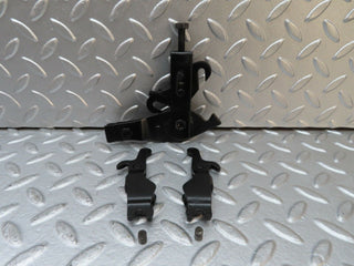 20042 Mercedes-Benz R129 300SL Coupe Handbrake Regulator