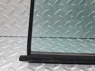 41410 Mercedes-Benz W124 200E Rear Right Quarter Window Glass 1247350624