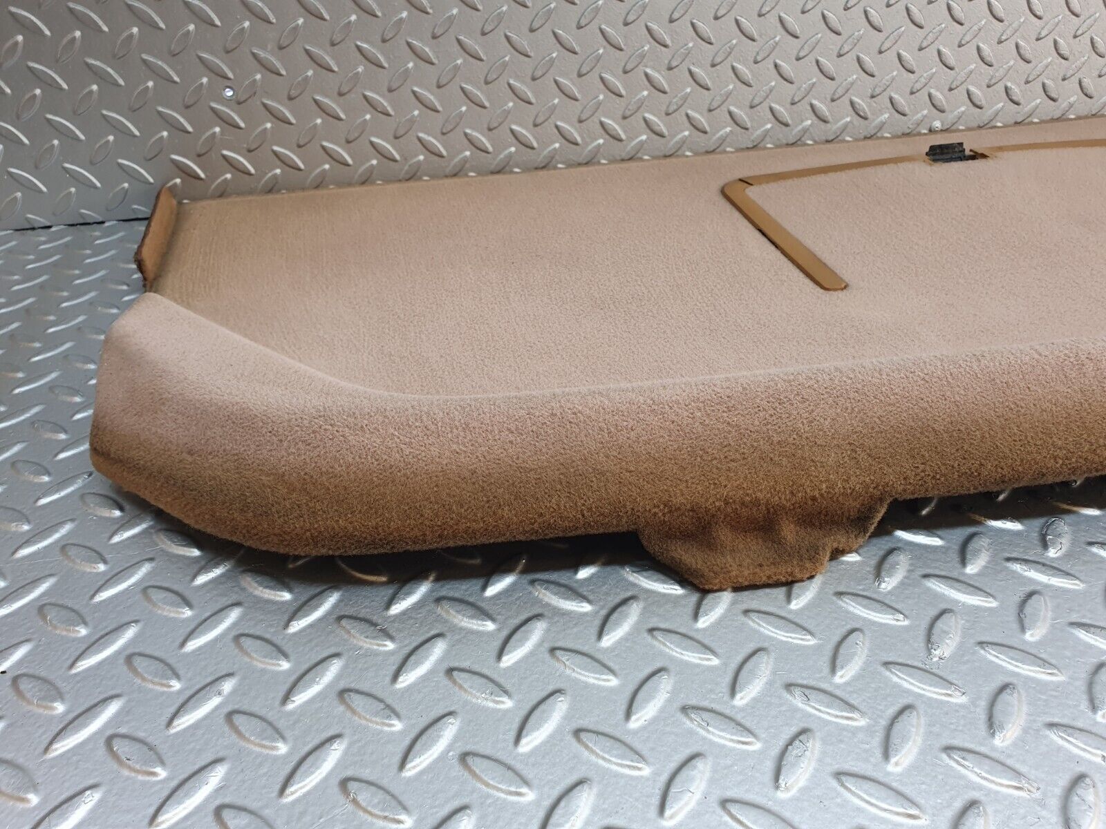 41567 Mercedes-Benz W124 200E Parcel Shelf Palomino 1246900249
