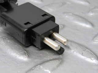 33472 Mercedes-Benz W202 C180 Brake Light Switch 0005457709