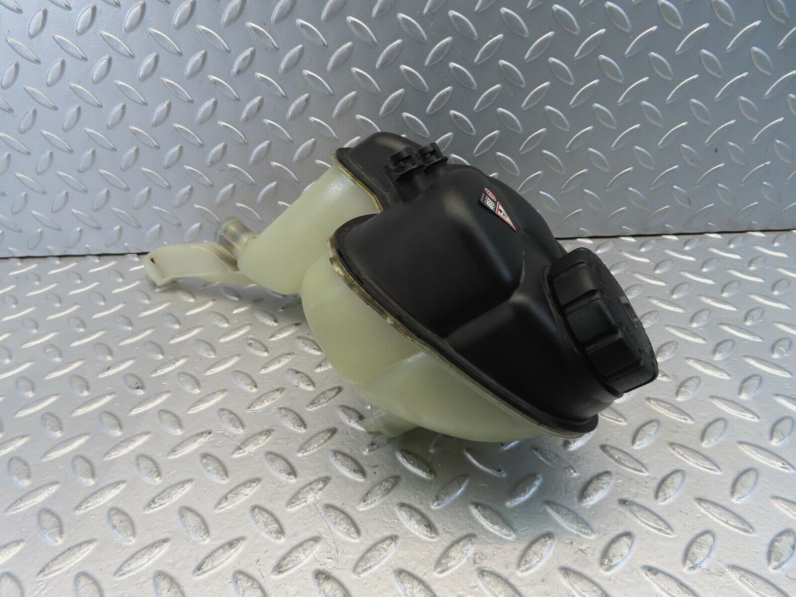 11209 Mercedes-Benz W221 S320 Coolant Tank Reservoir 2215000349