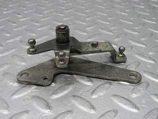 37563 Mercedes-Benz W109 300SEL Throttle Linkage