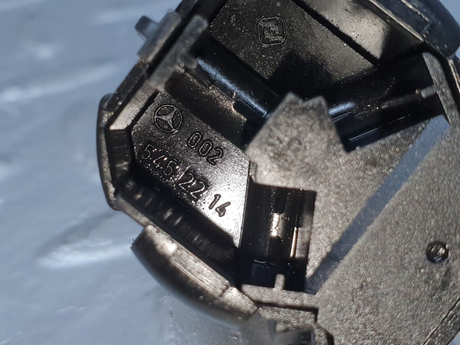 41101 Mercedes-Benz W126 300SE Coupe Kick Down Switch 0025452214