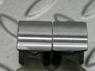 W123 Wagon valve rocker arm with retaining spring used OEM