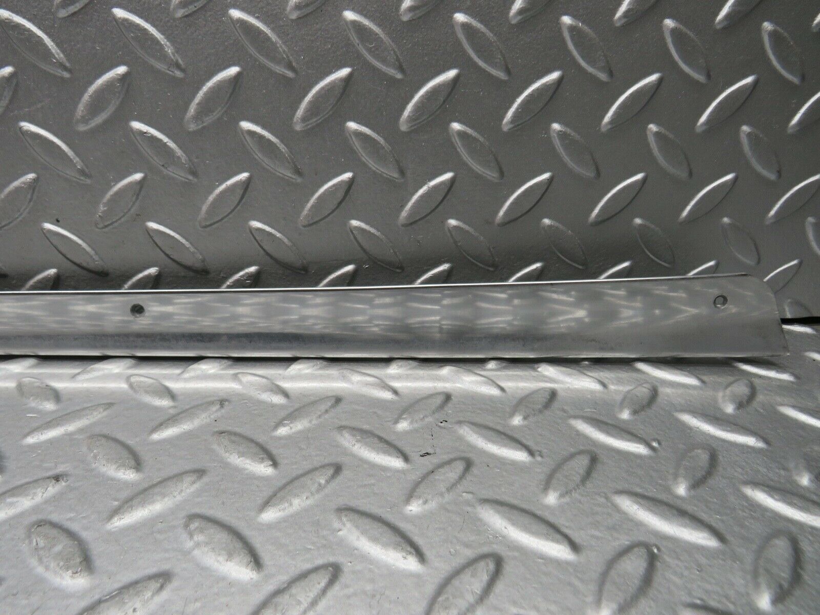 21807 Mercedes-Benz W126 300SE Roof Chrome Trim Right Side