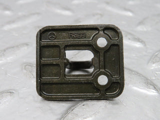 31358 Mercedes-Benz S124 220TE Wagon Glove Box Door Lock Latch