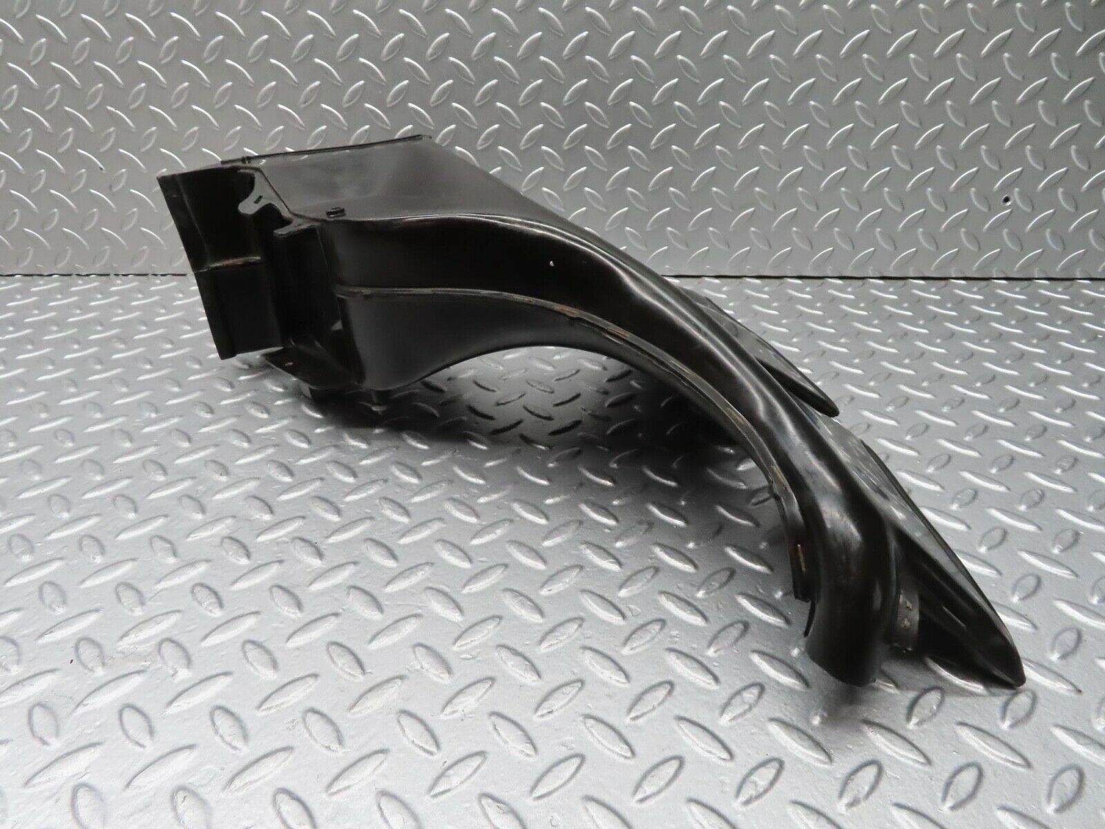 12786 Mercedes-Benz W111 220SE Air Vent Duct 1108300719