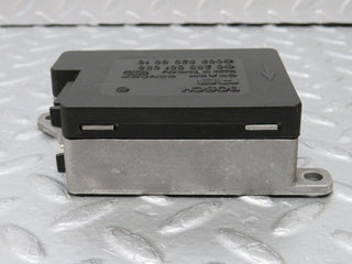 34068 Mercedes-Benz W124 260E Crash Sensor 0038200610 0285001050