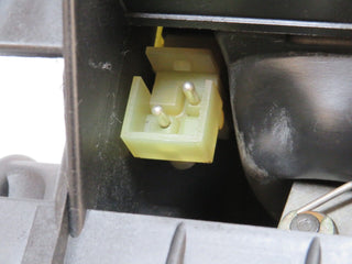 32518 Mercedes-Benz S124 300TE Wagon Automatic Gear Shift Selector 2012670905