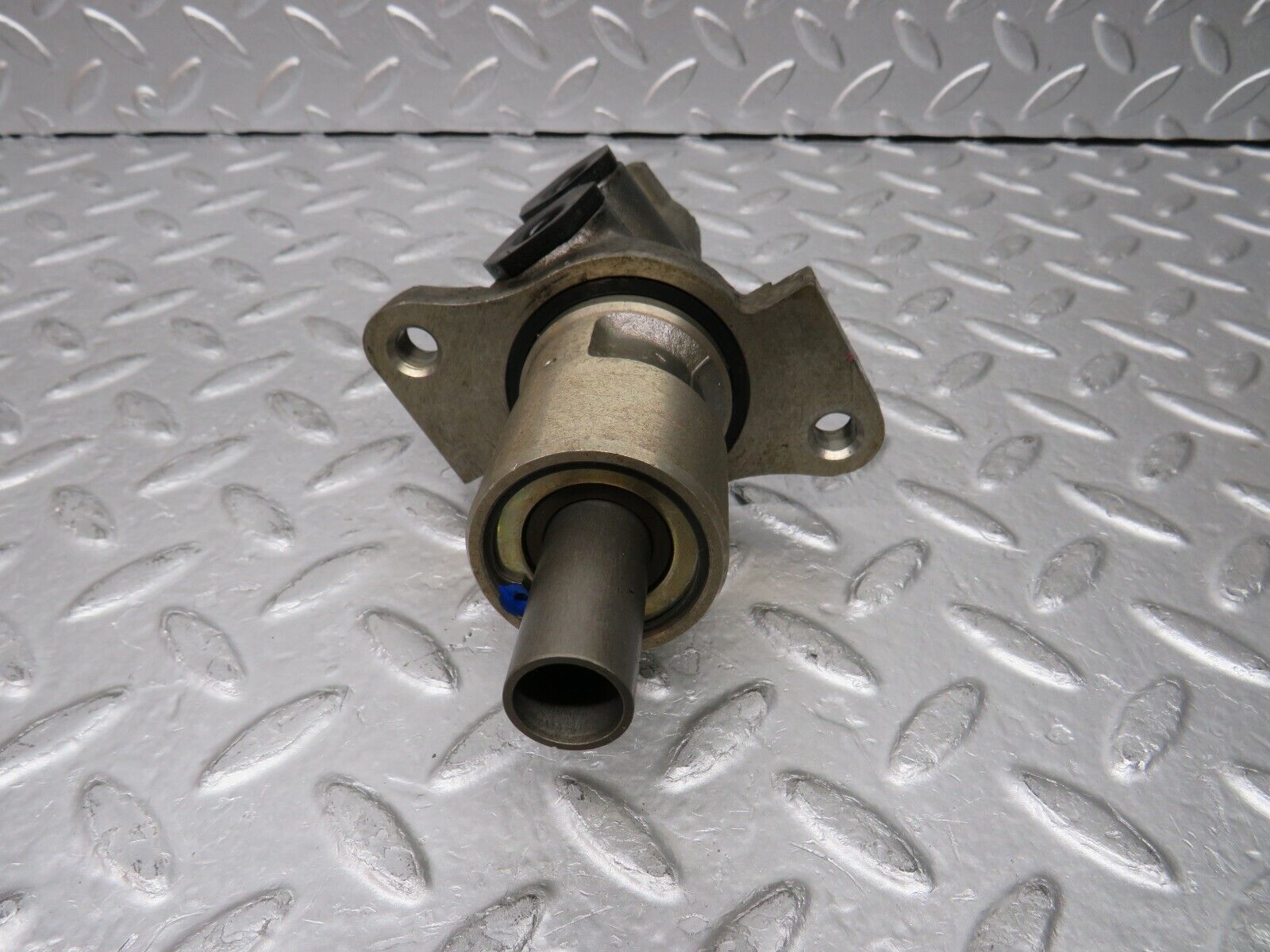 29411 Mercedes-Benz W124 230E Brake Master Cylinder Ate