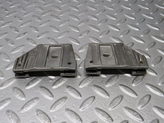 39728 Mercedes-Benz R129 320SL Coupe Door Window Guide Bracket 1247250132 1247250232