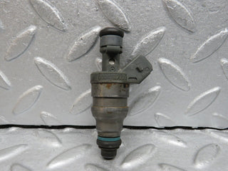 R129 SL fuel injector used OEM
