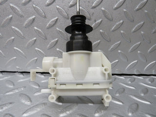 W126 front right door lock vacuum actuator used OEM
