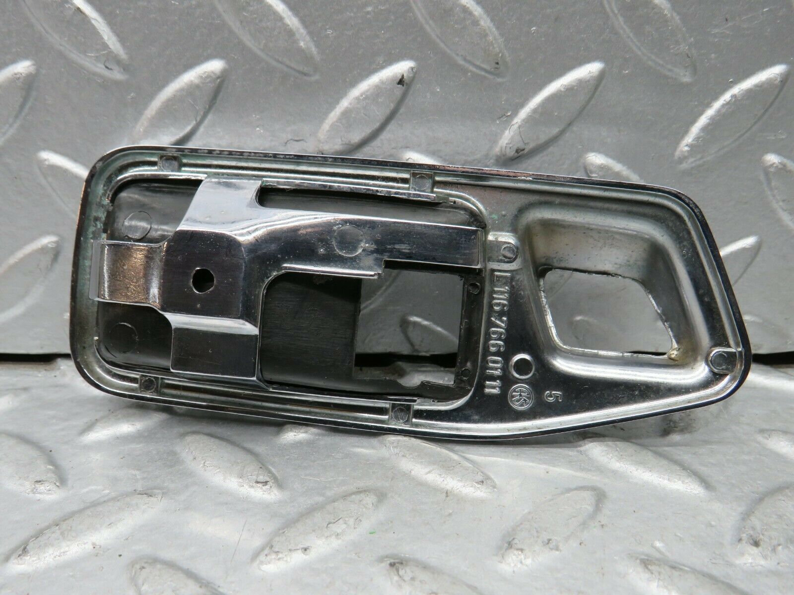 21976 Mercedes-Benz S123 280TE Wagon Chrome Frame For Door Opener Left 1167660111