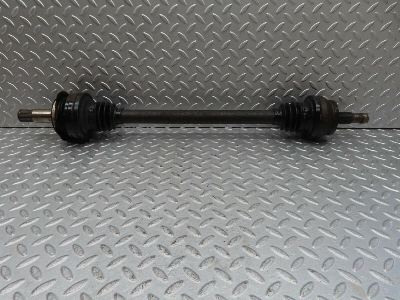 12669 Mercedes-Benz W221 S320 Axle Shaft Drive Shaft