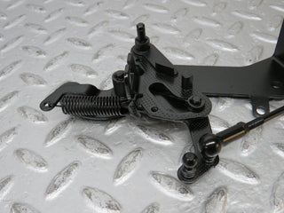 31534 Mercedes-Benz S124 220TE Wagon Throttle Linkage