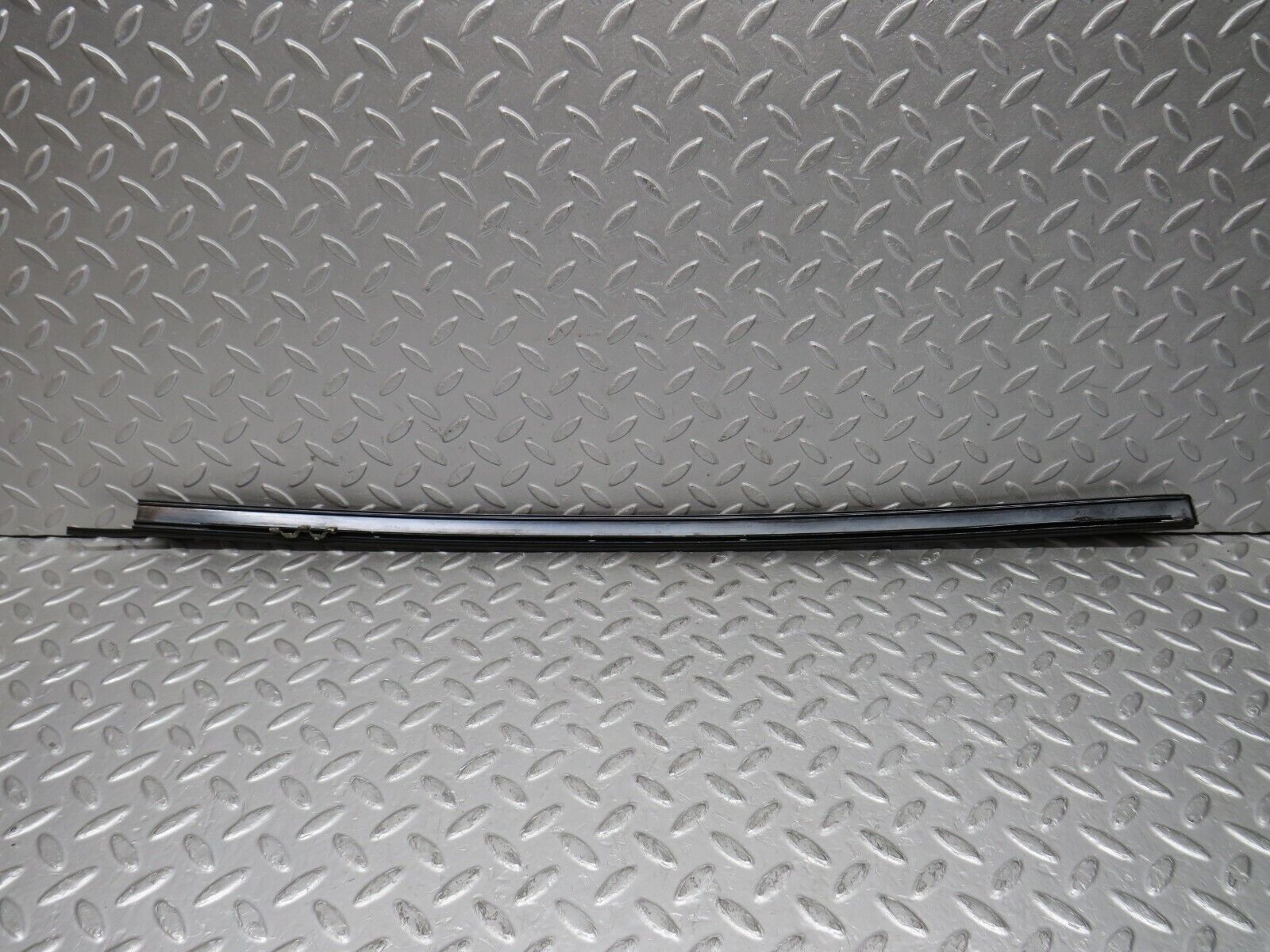 37896 Mercedes-Benz A124 320E Cabriolet A Pillar Exterior Moulding Trim Right