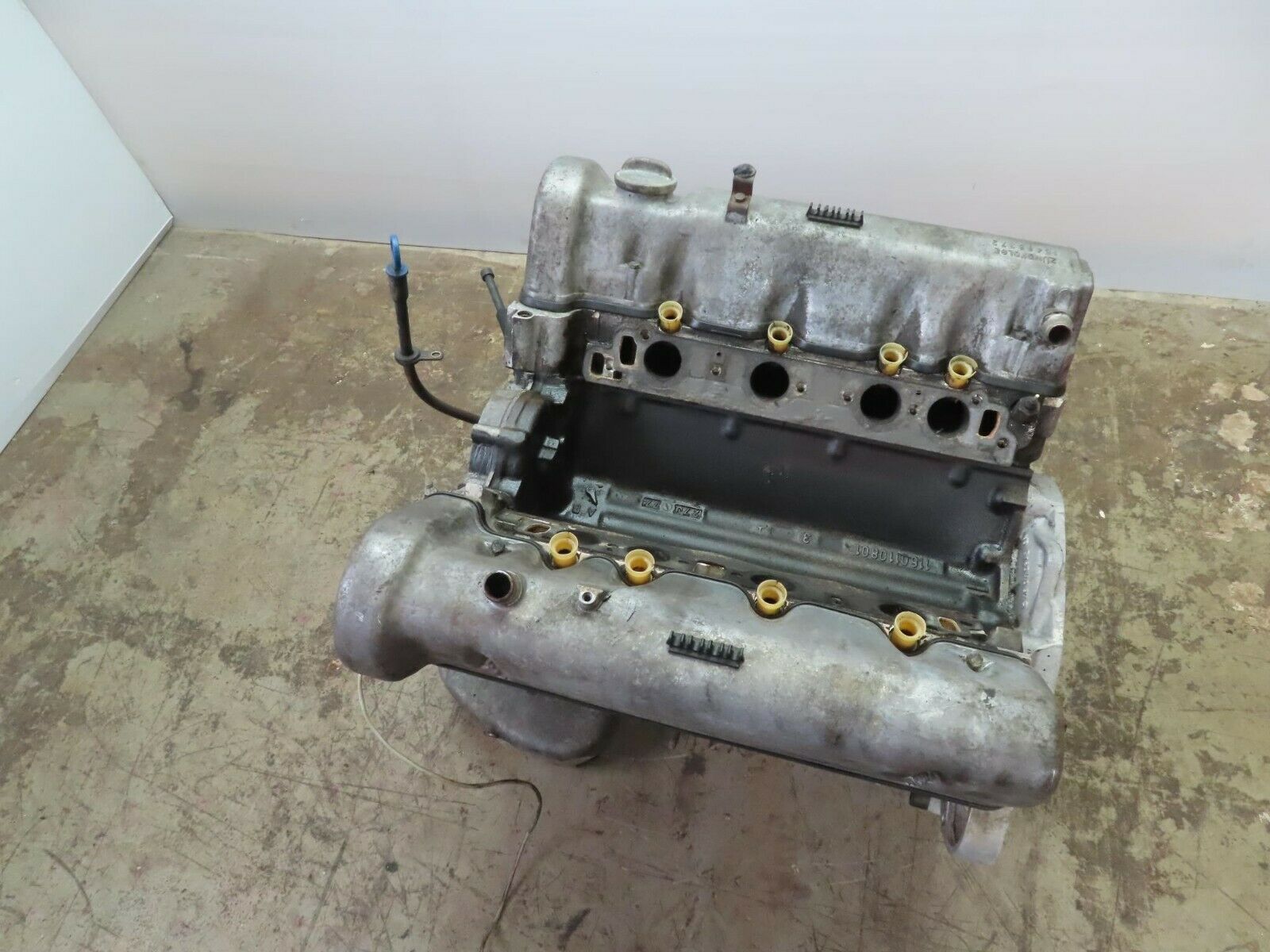10938 Mercedes-Benz W116 350SE V8 M116.985 Engine 1160110801