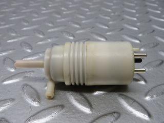 31619 Mercedes-Benz W201 190LE 1.8L Windscreen Washer Pump Hella 1248690421