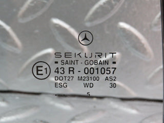 33260 Mercedes-Benz W202 C180 Rear Right Quarter Window Glass 2027350224