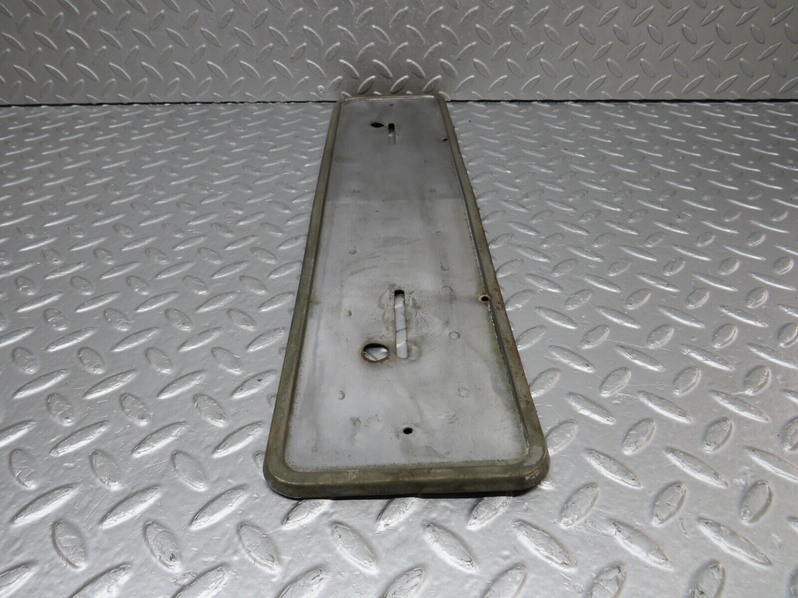 40356 Mercedes-Benz W110 230 Rear Chrome number Plate Holder