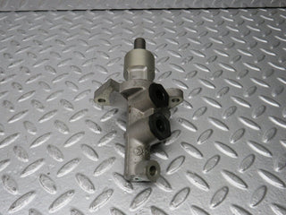 W124 Wagon brake master cylinder used OEM